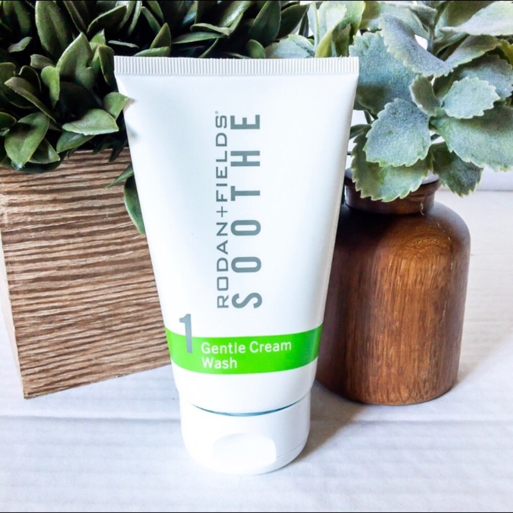 Rodan and Fields Soothe Step 1 Gentle Cream Wash